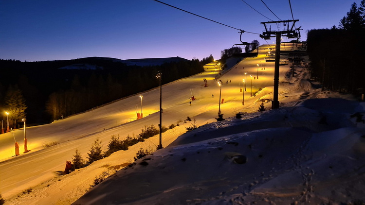 le Ski nocturne